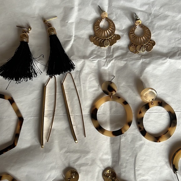 Earring Bundle - Womens Jewelry - Womens Accessories - Gift Idea -Hoop Earrings - Picture 2 of 9